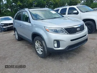 2015 Kia Sorento LX with VIN 5XYKTDA67FG572289, listed as a IAAI auction lot 42770025 with 139,920 mi miles and . Bid and sale history available at DreamBid. Image 1.