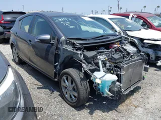2016 Toyota Prius One z VIN JTDKDTB38G1130649, wystawiony jako IAAI lot #42444459 z przebiegiem 60 062 mil mil oraz . Historia ofert i sprzedaży dostępna na DreamBid. Obrazek 1.