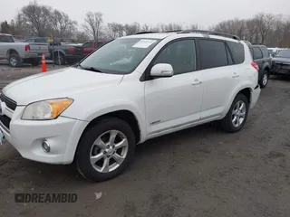 2010 Toyota RAV4 Ltd with VIN 2T3DF4DV2AW025752, listed as a IAAI auction lot 41501570 with 227,271 mi miles. Bid and sale history available at carsss.com. Image 17.