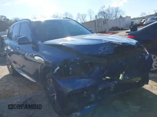 2019 BMW X5 xDrive50i with VIN 5UXJU2C51KLN65126, listed as a IAAI auction lot 41733950 with 1 mi miles. Bid and sale history available at carsss.com. Image 1.