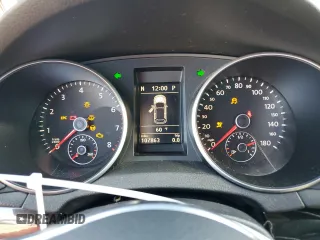2010 Volkswagen GTI z VIN WVWFD7AJ5AW382670, wystawiony jako Copart lot #75430094 z przebiegiem 107 863 mil mil oraz Szkoda całkowita • Salvage title. Historia ofert i sprzedaży dostępna na DreamBid. Obrazek 9.