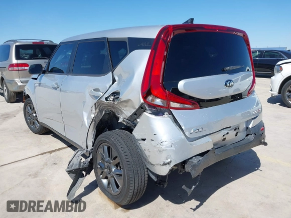 2021 Kia Soul S with VIN KNDJ23AU5M7795528, listed as a IAAI auction lot 41718018 with 75,098 mi miles and . Bid and sale history available at DreamBid. Image 3.