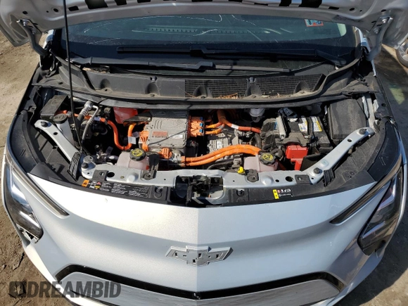 2023 Chevrolet Bolt EV 2LT z VIN 1G1FX6S0XP4156094, wystawiony jako Copart lot #46476625 z przebiegiem 73 367 mil mil oraz Szkody całkowita. Historia ofert i sprzedaży dostępna na DreamBid. Obrazek 11.