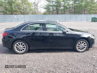 2022 Mercedes-Benz A 220 with VIN W1K3G4FB0NJ342113, listed as a IAAI auction lot 42038686 with 42,150 mi miles and . Bid and sale history available at DreamBid. Image 13.