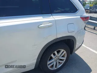 2014 Toyota Highlander LE z VIN 5TDZARFH8ES006333, wystawiony jako IAAI lot #42457836 z przebiegiem 177 747 mil mil oraz . Historia ofert i sprzedaży dostępna na DreamBid. Obrazek 6.