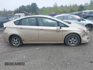 2010 Toyota Prius II z VIN JTDKN3DU0A1034623, wystawiony jako IAAI lot #42177788 z przebiegiem 196 447 mil mil oraz . Historia ofert i sprzedaży dostępna na DreamBid. Obrazek 13.