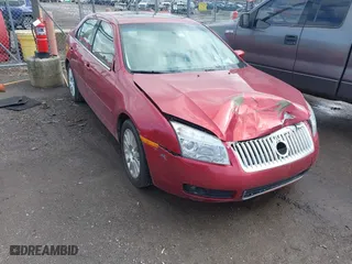 2007 Mercury Milan Premier with VIN 3MEHM08187R606997, listed as a IAAI auction lot 41661570 with 140,969 mi miles. Bid and sale history available at carsss.com. Image 1.