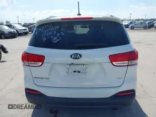 2018 Kia Sorento LX with VIN 5XYPG4A50JG350705, listed as a IAAI auction lot 41537305 with 82,346 mi miles and . Bid and sale history available at DreamBid. Image 17.