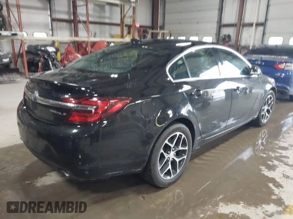 2017 Buick Regal Sport Touring with VIN 2G4GL5EX1H9101733, listed as a IAAI auction lot 41839210 with 122,890 mi miles. Bid and sale history available at carsss.com. Image 4.