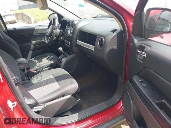 2014 Jeep Compass Sport with VIN 1C4NJDBB8ED799048, listed as a IAAI auction lot 39434584 with 119,507 mi miles. Bid and sale history available at carsss.com. Image 5.