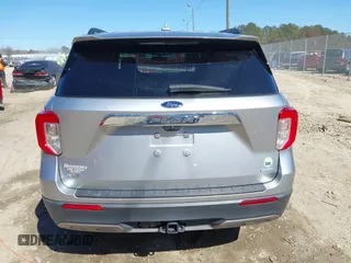 2020 Ford Explorer XLT with VIN 1FMSK7DH8LGA09516, listed as a IAAI auction lot 41650942 with 113,000 mi miles and . Bid and sale history available at carsss.com. Image 16.