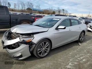 2020 Chevrolet Malibu LT with VIN 1G1ZD5ST1LF120528, listed as a Copart auction lot 45313995 with 111,684 mi miles and Salvage Title. Bid and sale history available at carsss.com. Image 1.