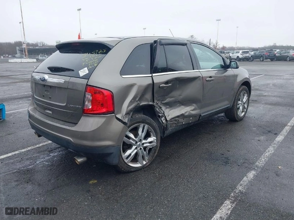 2013 Ford Edge Limited with VIN 2FMDK3KC4DBC40432, listed as a IAAI auction lot 41846116 with 127,908 mi miles. Bid and sale history available at carsss.com. Image 4.