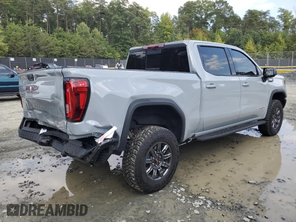 2024 GMC Sierra 1500 with VIN 3GTUUFE80RG144499, listed as a Copart auction lot 68990784 with 16,197 mi miles and Salvage Title. Bid and sale history available at DreamBid. Image 3.