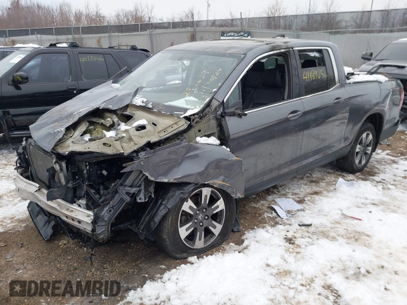 2019 Honda Ridgeline RTL z VIN 5FPYK3F57KB021943, wystawiony jako IAAI lot #41189250 z przebiegiem 36 444 mil mil oraz . Historia ofert i sprzedaży dostępna na DreamBid. Obrazek 2.
