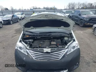 2017 Toyota Sienna XLE Auto Access Seat with VIN 5TDYZ3DC2HS793132, listed as a IAAI auction lot 41769803 with 145,112 mi miles and . Bid and sale history available at DreamBid. Image 10.