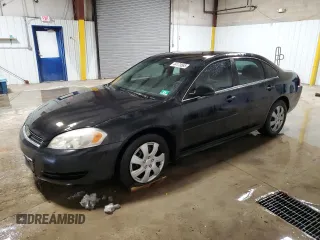 2013 Chevrolet Impala Police with VIN 2G1WD5E30D1129163, listed as a Copart auction lot 44173585 with 172,350 mi miles and Salvage Title. Bid and sale history available at carsss.com. Image 1.