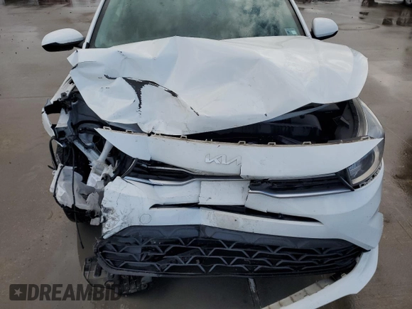 2022 Kia Rio LX with VIN 3KPA24AD5NE503710, listed as a Copart auction lot 47686025 with 77,758 mi miles and Salvage Title. Bid and sale history available at DreamBid. Image 12.