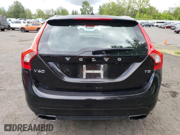 2015 Volvo V60 T5 Drive-E Platinum with VIN YV140MEM7F1218731, listed as a Copart auction lot 58333695 with 103,717 mi miles and Salvage title. Bid and sale history available at DreamBid. Image 6.