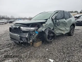 2022 Toyota RAV4 Hybrid XLE Premium z VIN JTMB6RFV2ND052521, wystawiony jako Copart lot #45693045 z przebiegiem Nie podano mil oraz Szkoda całkowita • Salvage title. Historia ofert i sprzedaży dostępna na DreamBid. Obrazek 1.