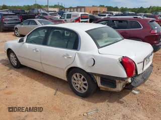 2008 Kia Amanti with VIN KNALD125485162564, listed as a IAAI auction lot 42059764 with 312,755 mi miles. Bid and sale history available at carsss.com. Image 3.