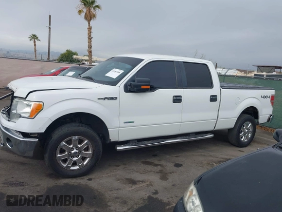 2013 Ford F-150 XL with VIN 1FTFW1ET7DKD70468, listed as a IAAI auction lot 40952588 with 208,052 mi miles. Bid and sale history available at carsss.com. Image 14.