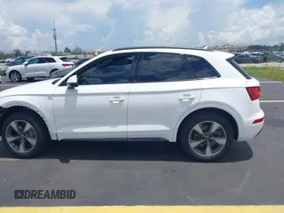 2020 Audi Q5 Premium with VIN WA1ANAFY4L2106527, listed as a IAAI auction lot 42451913 with 93,750 mi miles and . Bid and sale history available at DreamBid. Image 15.