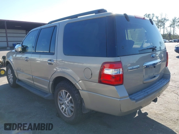 2008 Ford Expedition SSV with VIN 1FMFU15558LA15589, listed as a IAAI auction lot 41780500 with 207,045 mi miles and . Bid and sale history available at DreamBid. Image 3.