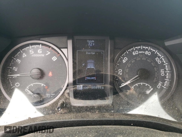 2018 Toyota Tacoma SR with VIN 5TFCZ5AN1JX147799, listed as a Copart auction lot 54337455 with 189,899 mi miles and Salvage Title. Bid and sale history available at DreamBid. Image 9.