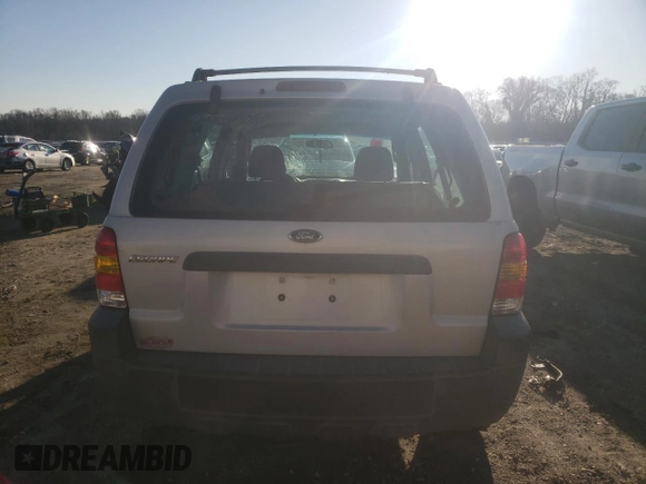 2007 Ford Escape XLS with VIN 1FMYU02Z27KA84268, listed as a Copart auction lot 87313374 with 157,968 mi miles and Non repairable. Bid and sale history available at DreamBid. Image 6.