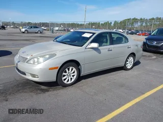 2004 Lexus ES 330 with VIN JTHBA30GX45045913, listed as a IAAI auction lot 41747664 with 173,544 mi miles. Bid and sale history available at carsss.com. Image 2.