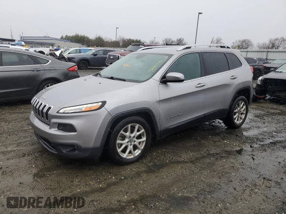 2018 Jeep Cherokee Latitude with VIN 1C4PJLCB3JD611984, listed as a Copart auction lot 43281375 with 145,126 mi miles and Salvage Title. Bid and sale history available at carsss.com. Image 1.