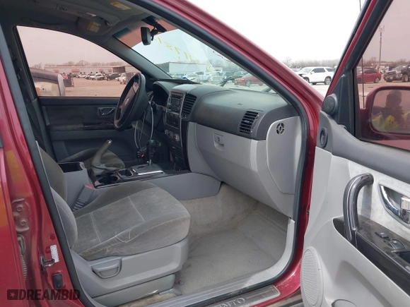 2007 Kia Sorento EX with VIN KNDJD736975698669, listed as a IAAI auction lot 41781263 with 154,170 mi miles. Bid and sale history available at carsss.com. Image 5.