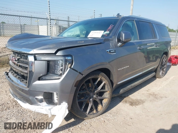 2022 GMC Yukon XL SLT with VIN 1GKS2GKT3NR233736, listed as a IAAI auction lot 37293147 with 27,196 mi miles. Bid and sale history available at carsss.com. Image 2.