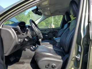 2020 Jeep Cherokee Limited with VIN 1C4PJMDX1LD587767, listed as a Copart auction lot 58844045 with 97,089 mi miles and Salvage title. Bid and sale history available at DreamBid. Image 7.