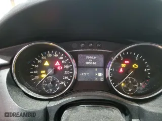 2010 Mercedes-Benz R-Class R 350 BlueTEC with VIN 4JGCB2FE0AA108471, listed as a Copart auction lot 87842015 with 185,516 mi miles and Salvage Title. Bid and sale history available at carsss.com. Image 9.