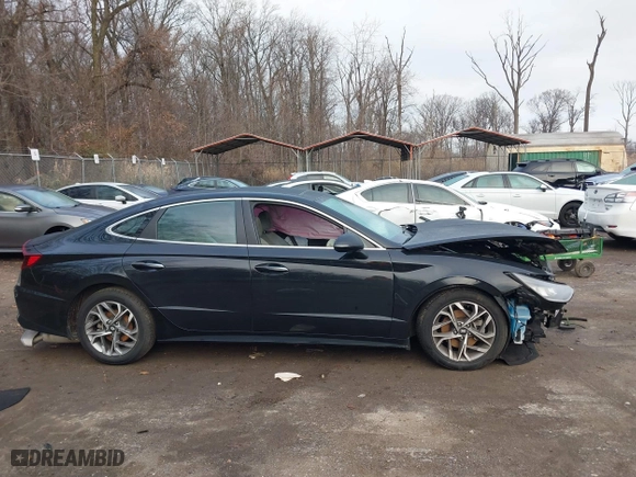 2021 Hyundai Sonata SEL with VIN 5NPEF4JA3MH092362, listed as a IAAI auction lot 41178559 with 1 mi miles. Bid and sale history available at carsss.com. Image 13.