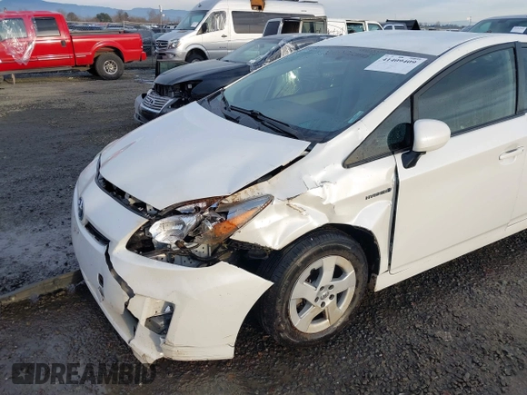 2011 Toyota Prius I with VIN JTDKN3DU4B1458064, listed as a IAAI auction lot 41409409 with 208,023 mi miles. Bid and sale history available at carsss.com. Image 6.