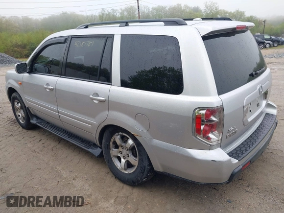 2006 Honda Pilot EX-L with VIN 2HKYF18606H513308, listed as a IAAI auction lot 42187787 with 185,716 mi miles and . Bid and sale history available at DreamBid. Image 3.