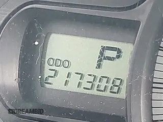 2011 Toyota Sienna LE AAS with VIN 5TDKK3DC3BS034894, listed as a IAAI auction lot 41983614 with 217,308 mi miles. Bid and sale history available at carsss.com. Image 16.