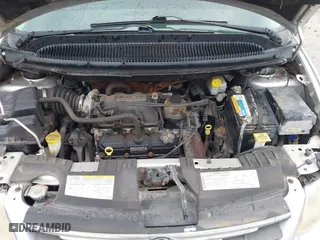 2005 Dodge Caravan SXT with VIN 2D4GP44L85R207743, listed as a IAAI auction lot 41651028 with 56,754 mi miles. Bid and sale history available at carsss.com. Image 10.