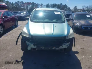 2013 Ford Escape S with VIN 1FMCU0F78DUA70572, listed as a IAAI auction lot 41880136 with 204,249 mi miles. Bid and sale history available at carsss.com. Image 12.