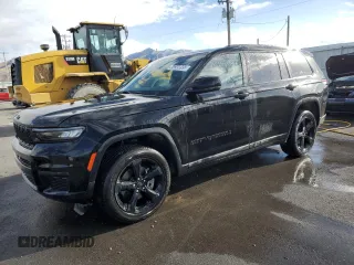 2023 Jeep Grand Cherokee Laredo z VIN 1C4RJJAG3P8835379, wystawiony jako Copart lot #44349895 z przebiegiem 44 423 mil mil oraz Nie do naprawy • Non repairable. Historia ofert i sprzedaży dostępna na DreamBid. Obrazek 1.