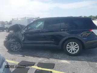 2021 Ford Explorer с VIN 1FMSK7BHXMGA68166, выставлен на аукционе IAAI как лот 42005801 с пробегом 56 100 миль миль и . История ставок и продаж доступна на DreamBid. Изображение 13.
