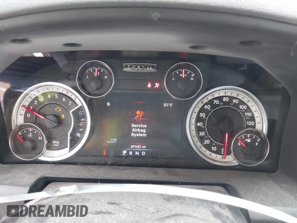 2017 Ram 1500 SLT z VIN 1C6RR6TT8HS551192, wystawiony jako IAAI lot #42267442 z przebiegiem 201 423 mil mil oraz . Historia ofert i sprzedaży dostępna na DreamBid. Obrazek 7.