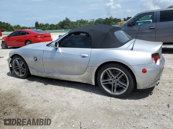 2007 BMW Z4 M z VIN 5UMBT93577LY53284, wystawiony jako Copart lot #65603564 z przebiegiem 81 650 mil mil oraz Czysty tytuł • Clean title. Historia ofert i sprzedaży dostępna na DreamBid. Obrazek 2.