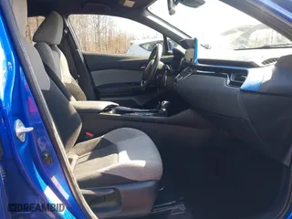2019 Toyota C-HR XLE with VIN NMTKHMBX3KR094960, listed as a IAAI auction lot 41680584 with 88,586 mi miles. Bid and sale history available at carsss.com. Image 5.