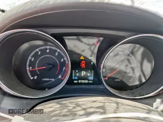 2017 Mitsubishi Outlander SEL с VIN JA4AP4AW5HZ025763, выставлен на аукционе Copart как лот 61055155 с пробегом 73 520 миль миль и Списание • Salvage title. История ставок и продаж доступна на DreamBid. Изображение 9.
