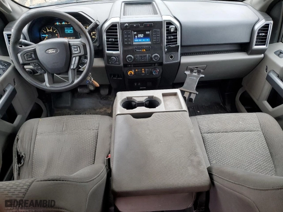 2015 Ford F-150 XLT w/HD Payload Pkg with VIN 1FTFW1EF0FFA40337, listed as a Copart auction lot 47104645 with 205,611 mi miles and Clean Title. Bid and sale history available at carsss.com. Image 8.