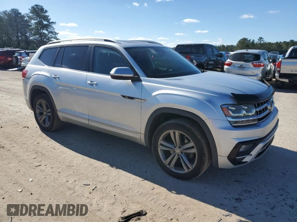 2018 Volkswagen Atlas SEL z VIN 1V2RR2CA4JC573592, wystawiony jako Copart lot #48073945 z przebiegiem 84 582 mil mil oraz Szkoda całkowita • Salvage title. Historia ofert i sprzedaży dostępna na DreamBid. Obrazek 4.